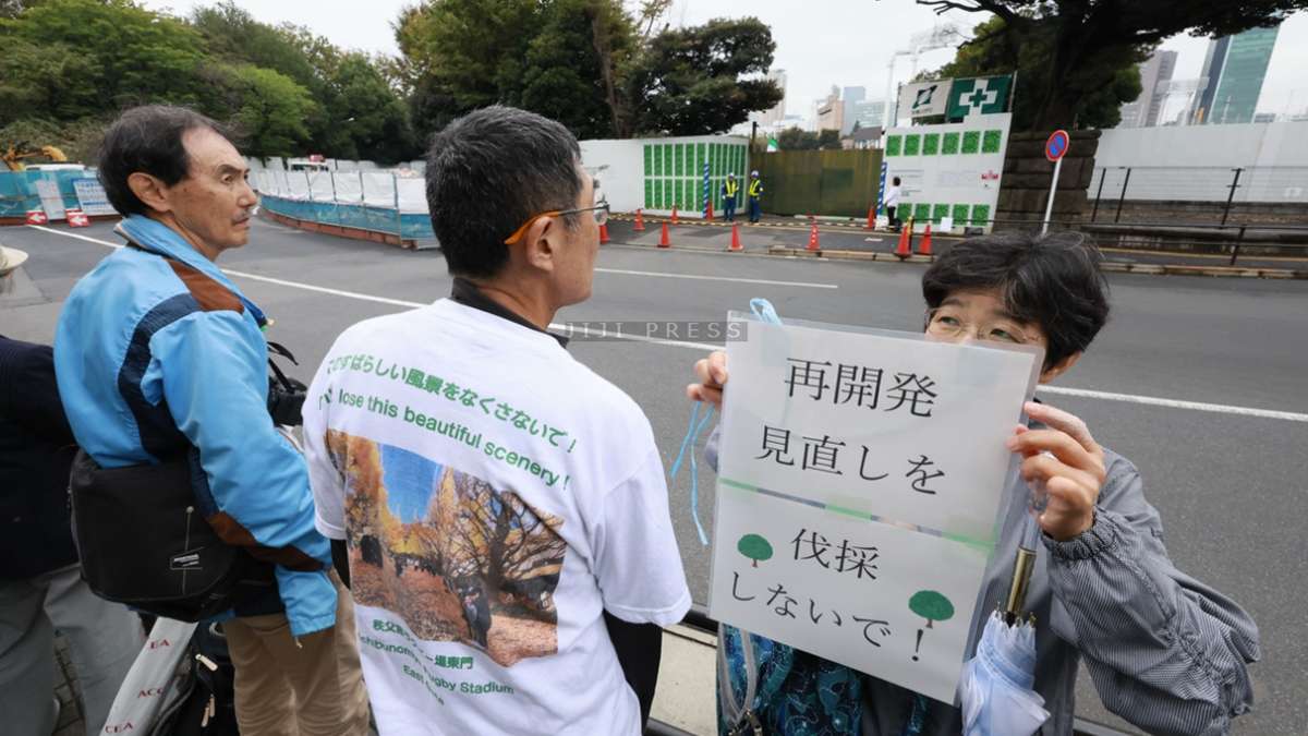 神宮再開発、樹木伐採を開始　球場など建て替え―三井不動産